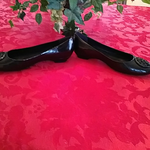 Geox Respira waterproof black patent flats sz 9 - Picture 2 of 6
